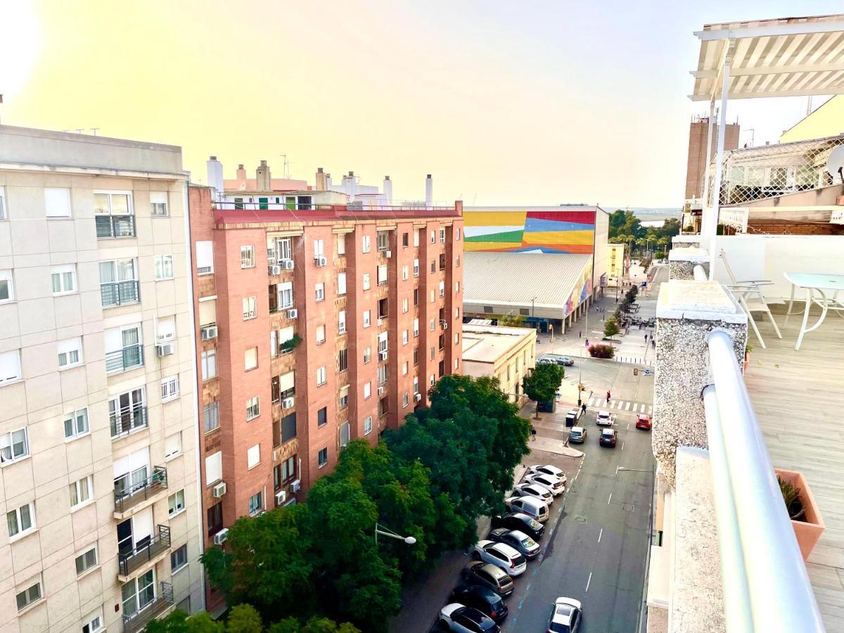 Apartmán Luxury Attics Avenida Italia Parking Incluido Huelva Exteriér fotografie