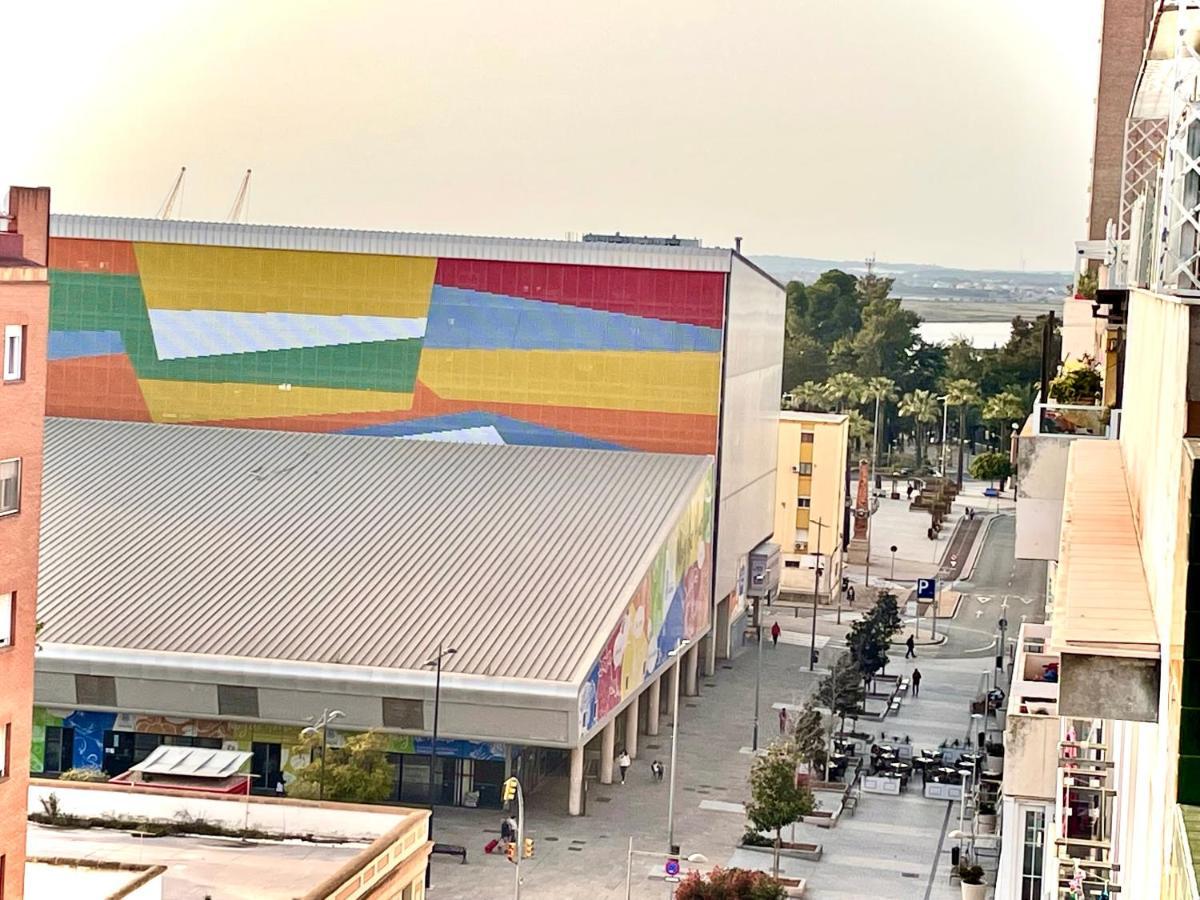 Apartmán Luxury Attics Avenida Italia Parking Incluido Huelva Exteriér fotografie